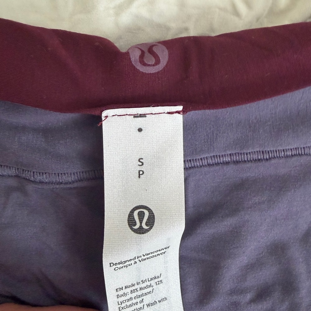 Lululemon high rise thong - Picture 4 of 6